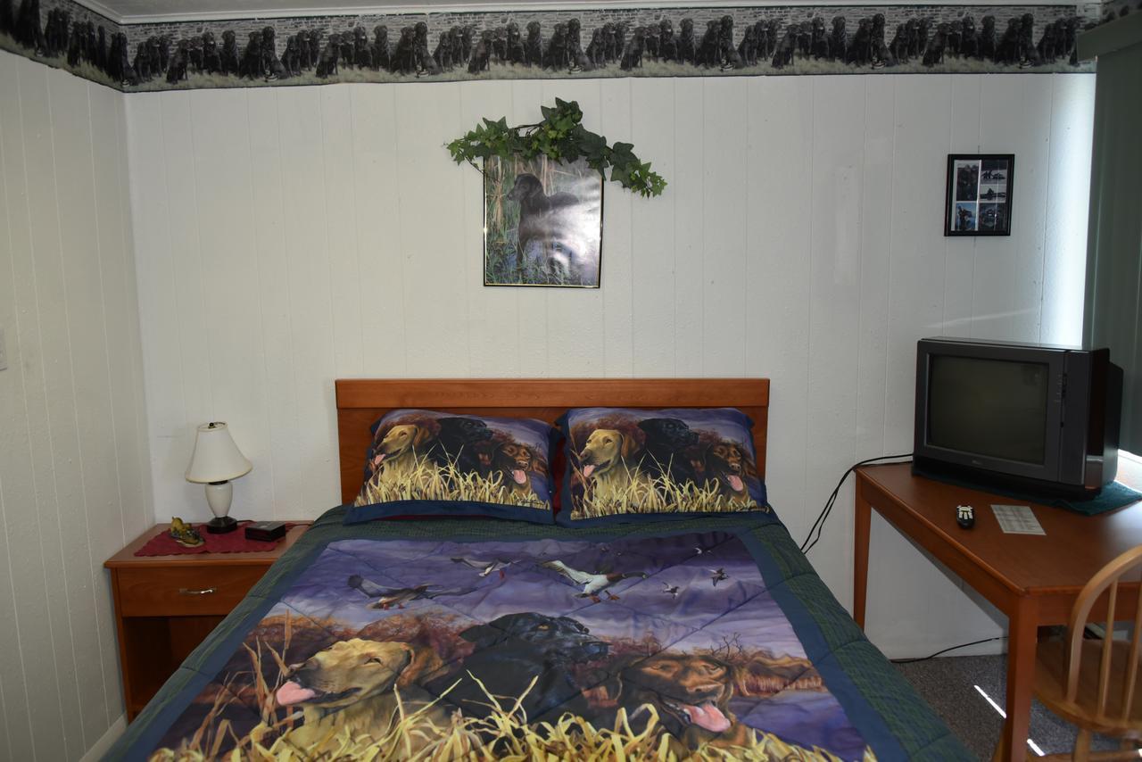 Malta Royals Inn Motel מראה חיצוני תמונה